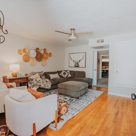 Cowboy Den-Hot Tub-Game Room-Pet Friendly-No Pet Fees! Albuquerque Exterior photo