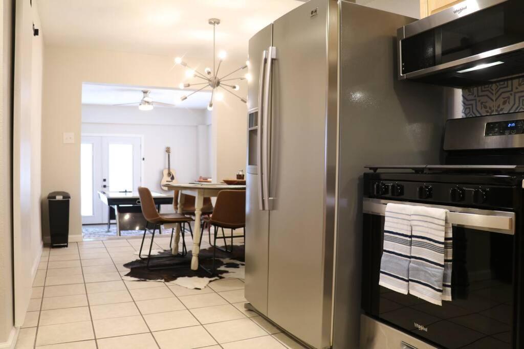 Cowboy Den-Hot Tub-Game Room-Pet Friendly-No Pet Fees! Albuquerque Exterior photo