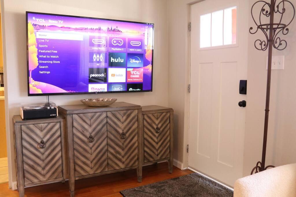 Cowboy Den-Hot Tub-Game Room-Pet Friendly-No Pet Fees! Albuquerque Exterior photo