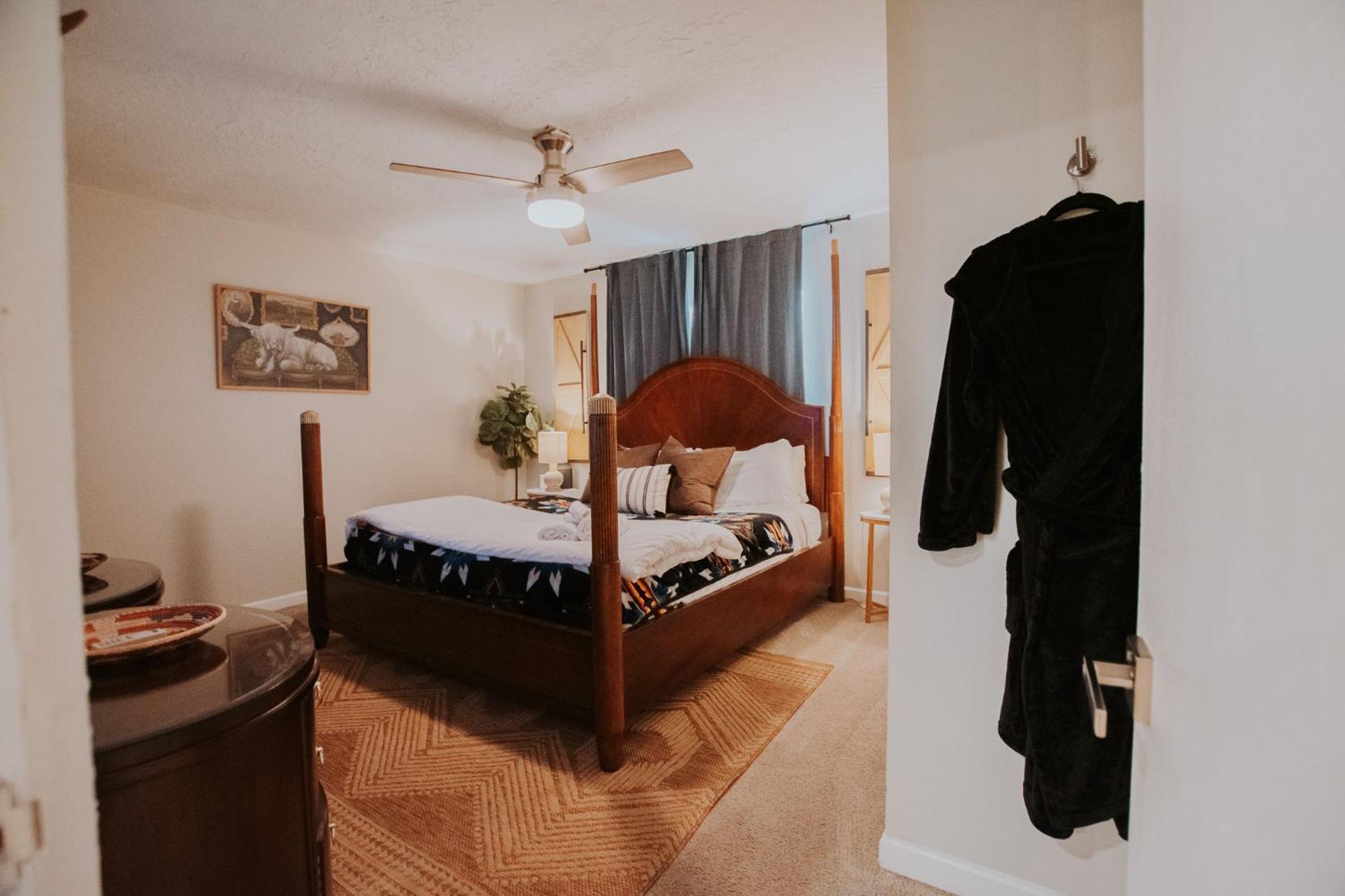 Cowboy Den-Hot Tub-Game Room-Pet Friendly-No Pet Fees! Albuquerque Exterior photo